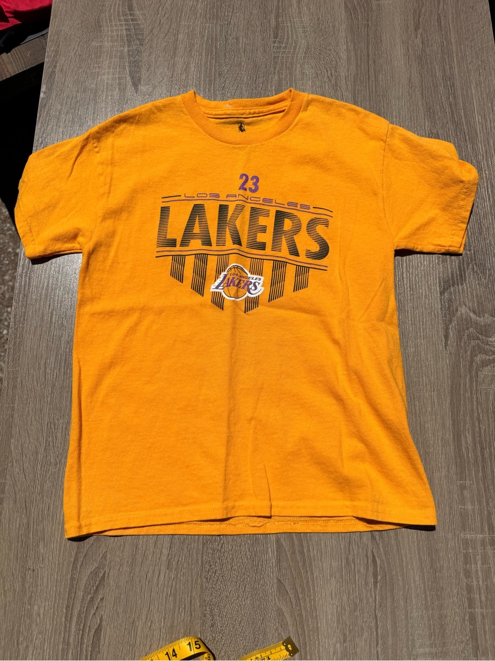 NBA LA Lakers LeBron James Crewneck Graphic Tee